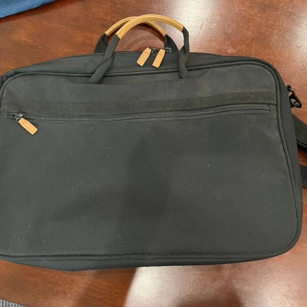 Uline Laptop Messenger Bag